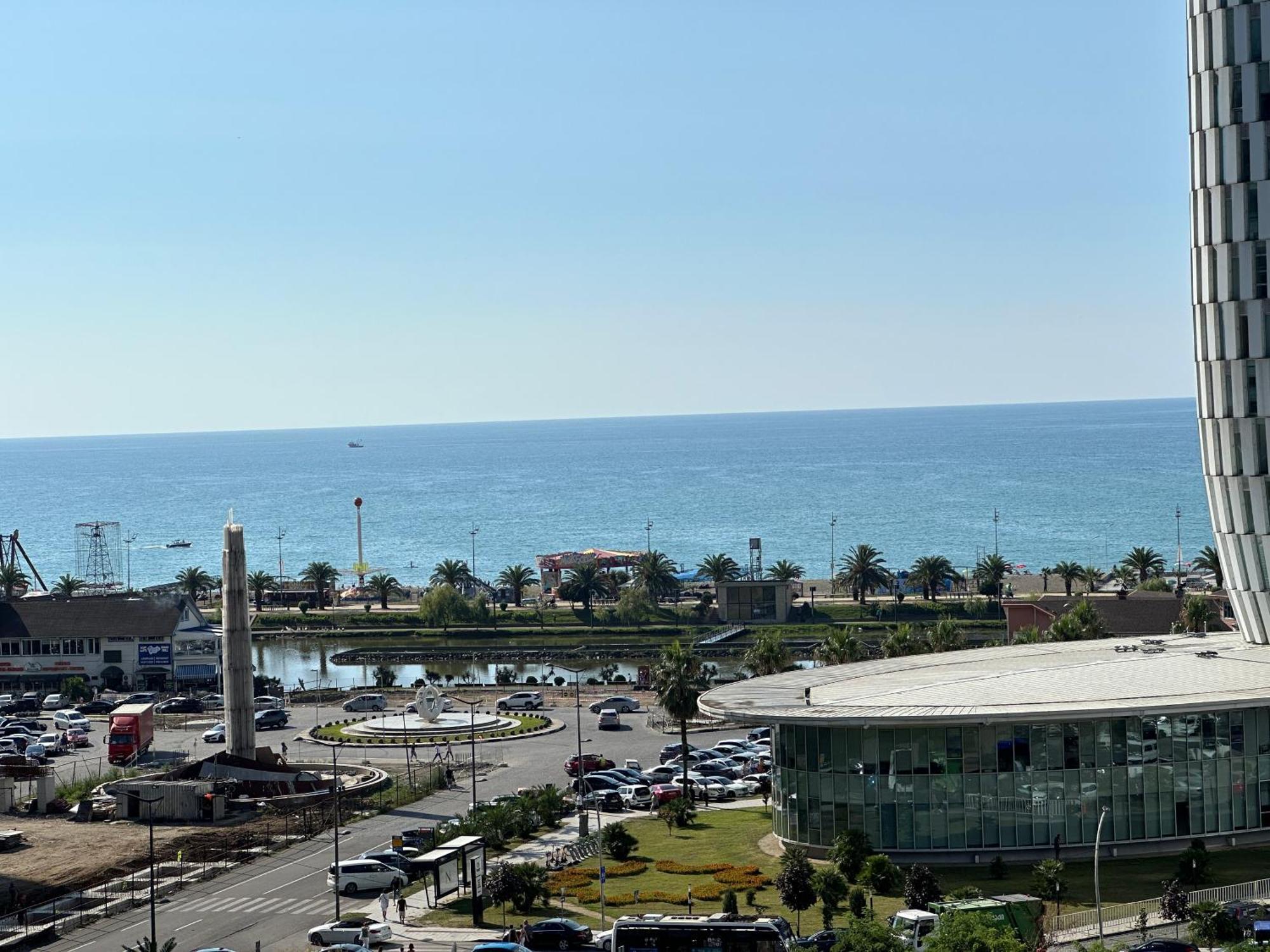 Апартамент У Моря Batumi Zewnętrze zdjęcie